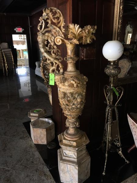 ANTIQUES, VICTORIAN FURNITURE, CLASSIC CHANDELIERS, GOLD GILT FRAMED MIRRORS, & MORE TO BE SOLD AT AUCTION!