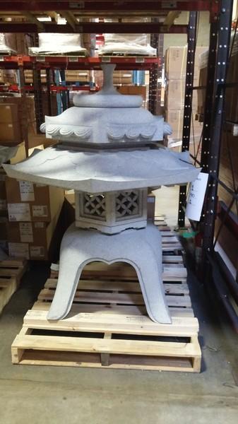 ABSOLUTE AUCTION: JAPANESE STONE ART