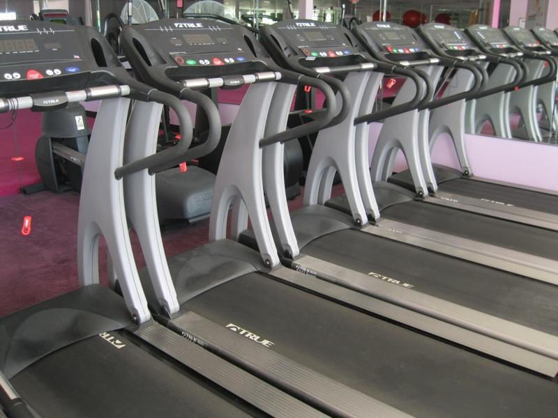 ABSOLUTE AUCTION: LADY OF AMERICA FITNESS CENTER