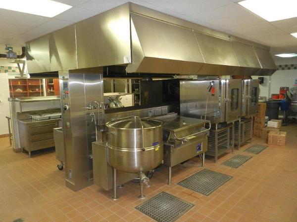 high-end-kitchen-food-service-equipment