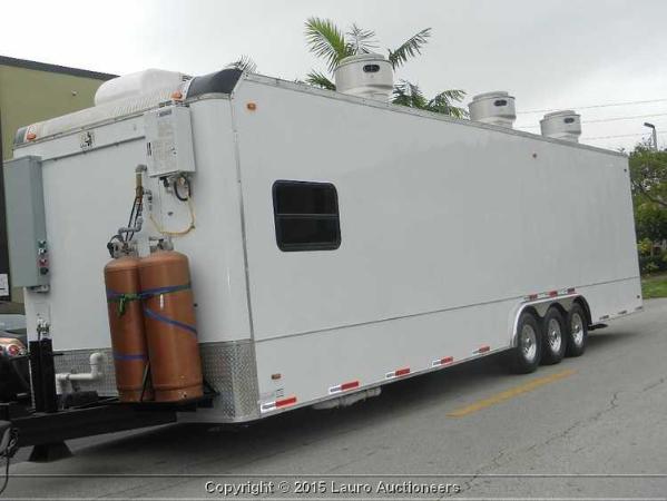 2007-southwest-trailer-manufacturing-35-custom-mobile-kitchen-trailer
