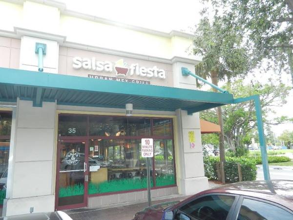 salsa-fiesta-urban-mex-grill-75-seat-mexican-restaurant