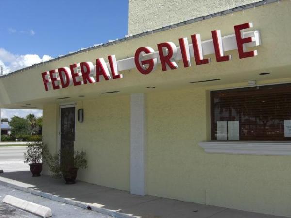 federal-grille-steakhouse-200-seat-restaurant-bar