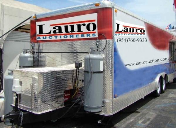 2007-25-concession-trailer-fully-self-contained