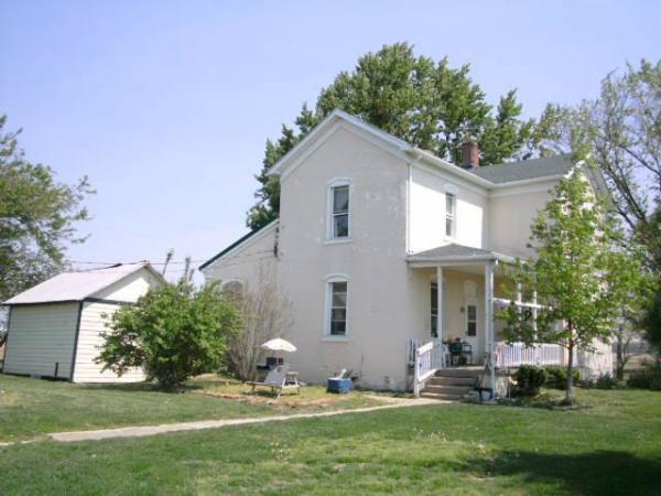 two-n-clinton-country-homes