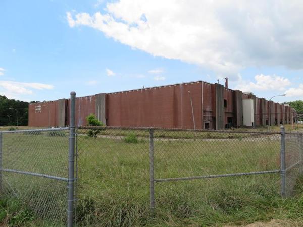 large-warehouse-manufacturing-facility-real-estate-foreclosure-auction