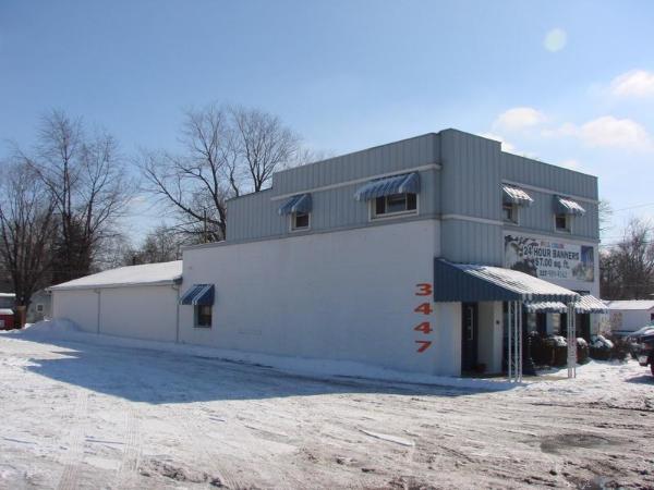 2-story-commercial-building-for-auction