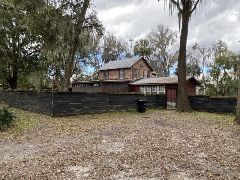 5br-5ba-home-on-4-acres-in-micanopy-fl