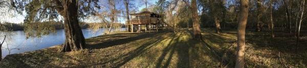 2br-1ba-cabin-on-the-suwannee-river