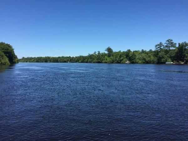 2br-2ba-home-on-the-suwannee-river