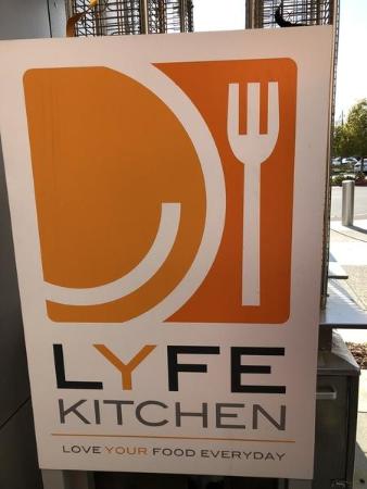 lyfe-kitchen