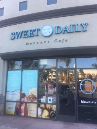sweet-daily-dessert-cafe