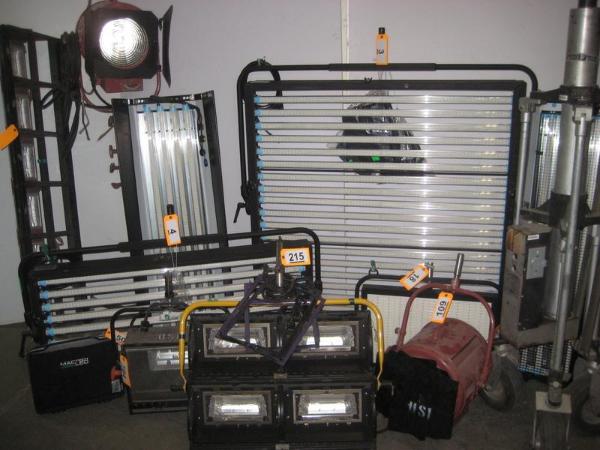 pro-lighting-accessories-on-line-auction