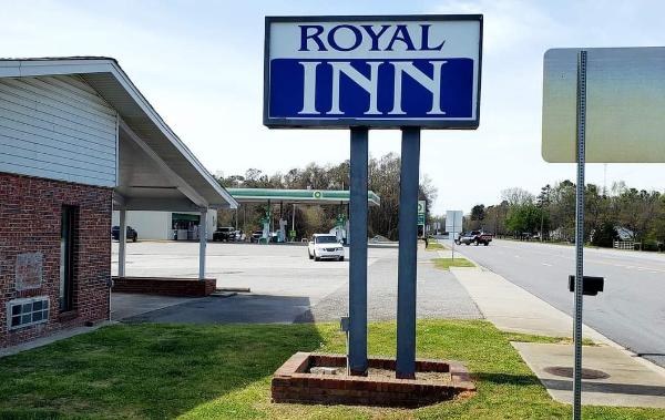 royal-inn-5500-sf-motel-on-3-56-acres