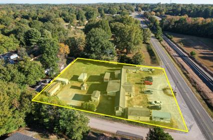 real-estate-auction-3-buildings-on-0-90%c2%b1-acres-zoned-ud