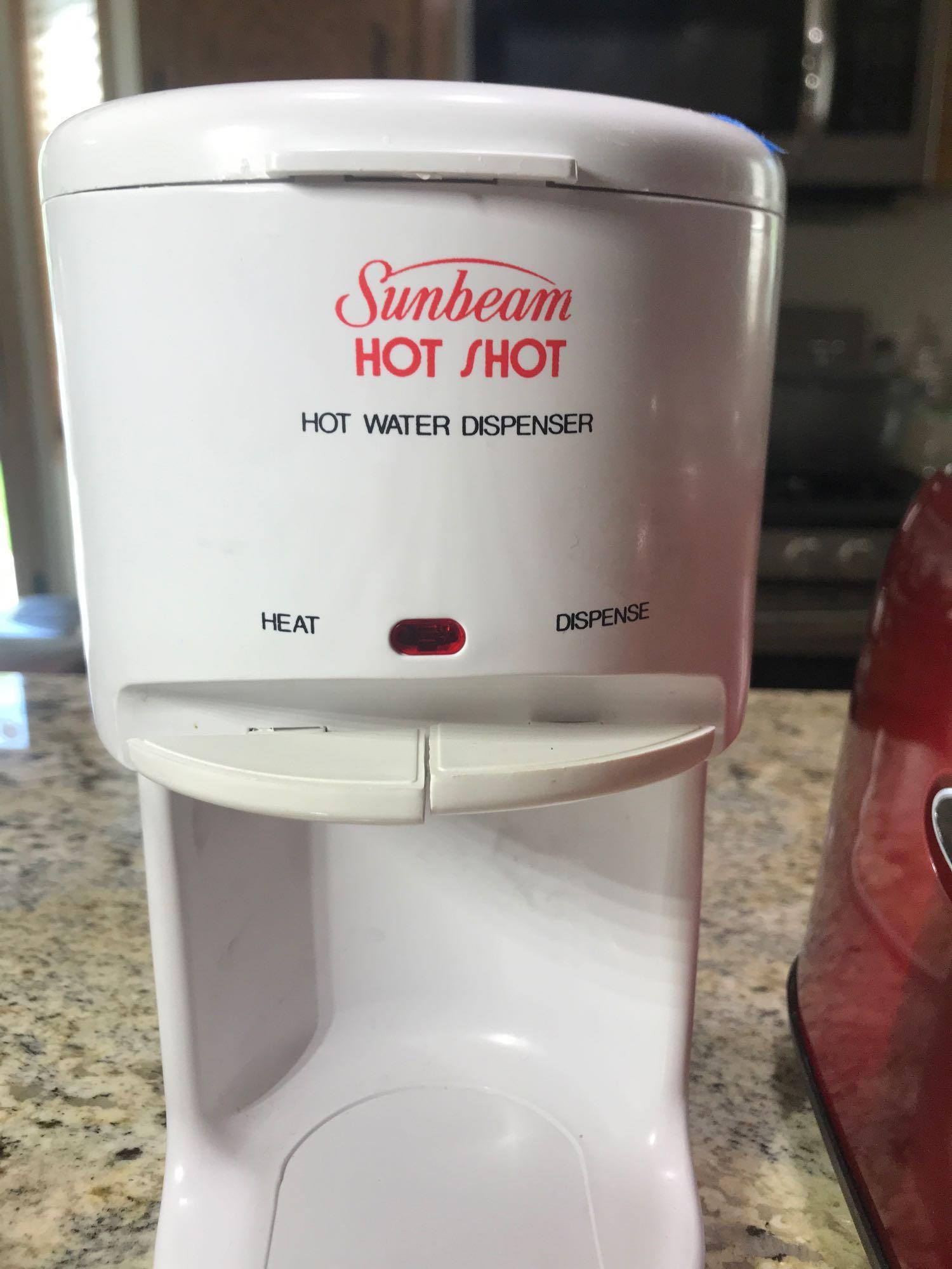 Sunbeam Hot Shot hot water dispenser; Oster&n