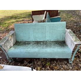 VINTAGE OUTDOOR FURNITURE │ WROUGHT IRON FENCE │ FOUNTAINS │ CAST IRON BATH FIXTURES │ MORE