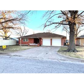 TRUSTEE'S REAL ESTATE AND PERSONAL PROPERTY AUCTION ∞ OKC INVESTMENT OPPORTUNITY!