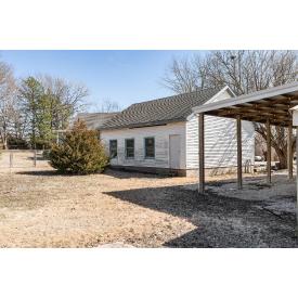 COUNTRY HOME ON 4.5 ACRES WITH SHOP IN BUTLER COUNTY, KS