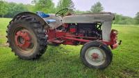 Ford 600 Tractor 