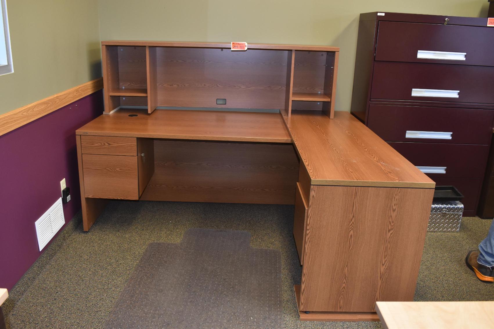 Downsizing Office Furniture & Supplies