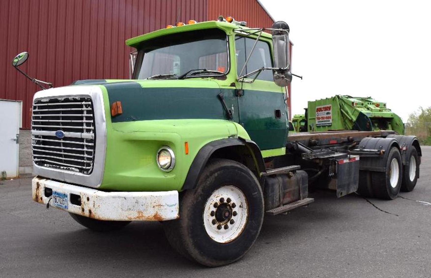 Garbage Truck, Roll Off Truck, Mac Walking Floor Trailer, Yard Truck, & Surplus Hydraulic Cylinders
