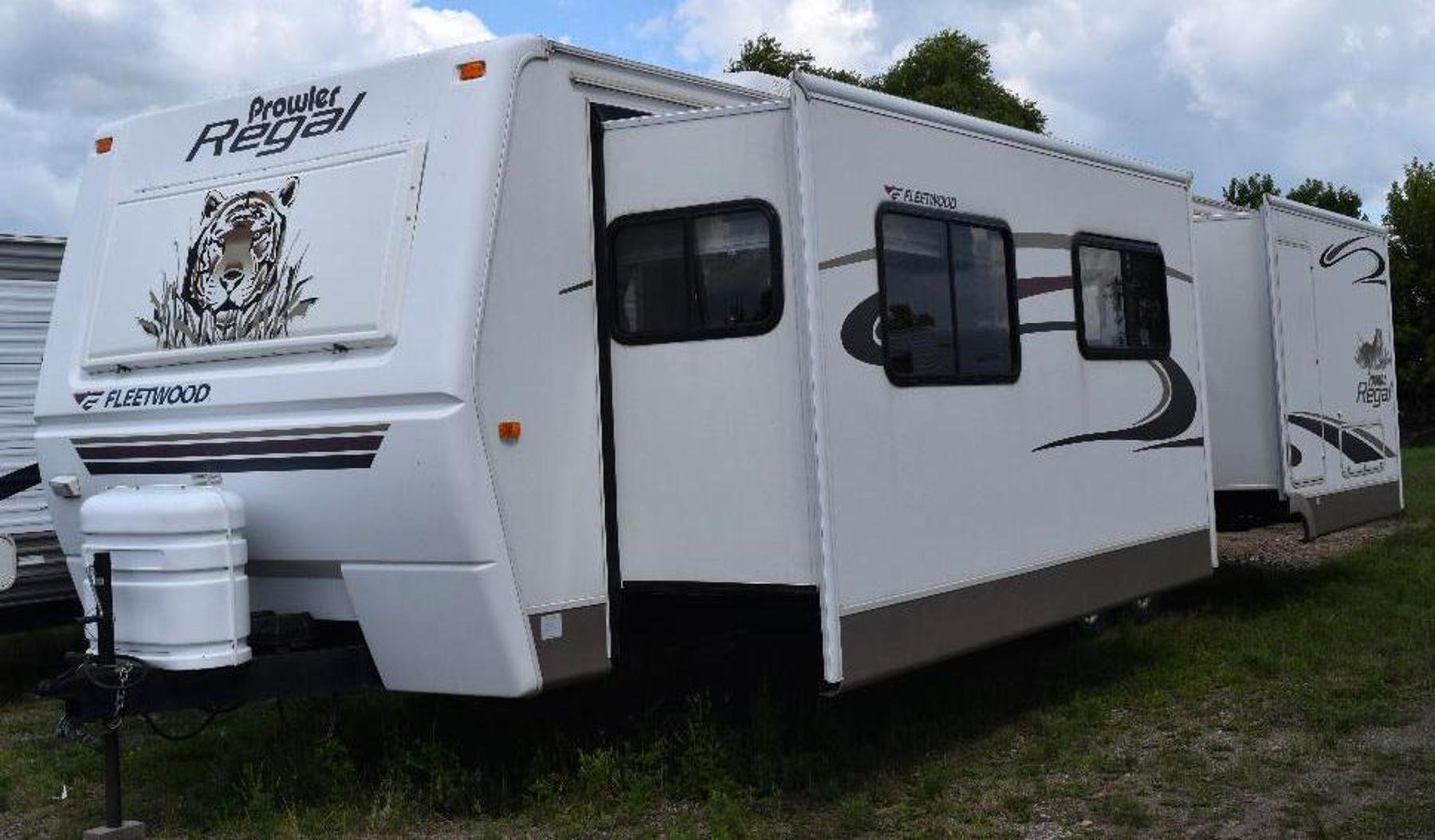 Motorhomes, Travel Trailers and 5th Wheel Campers