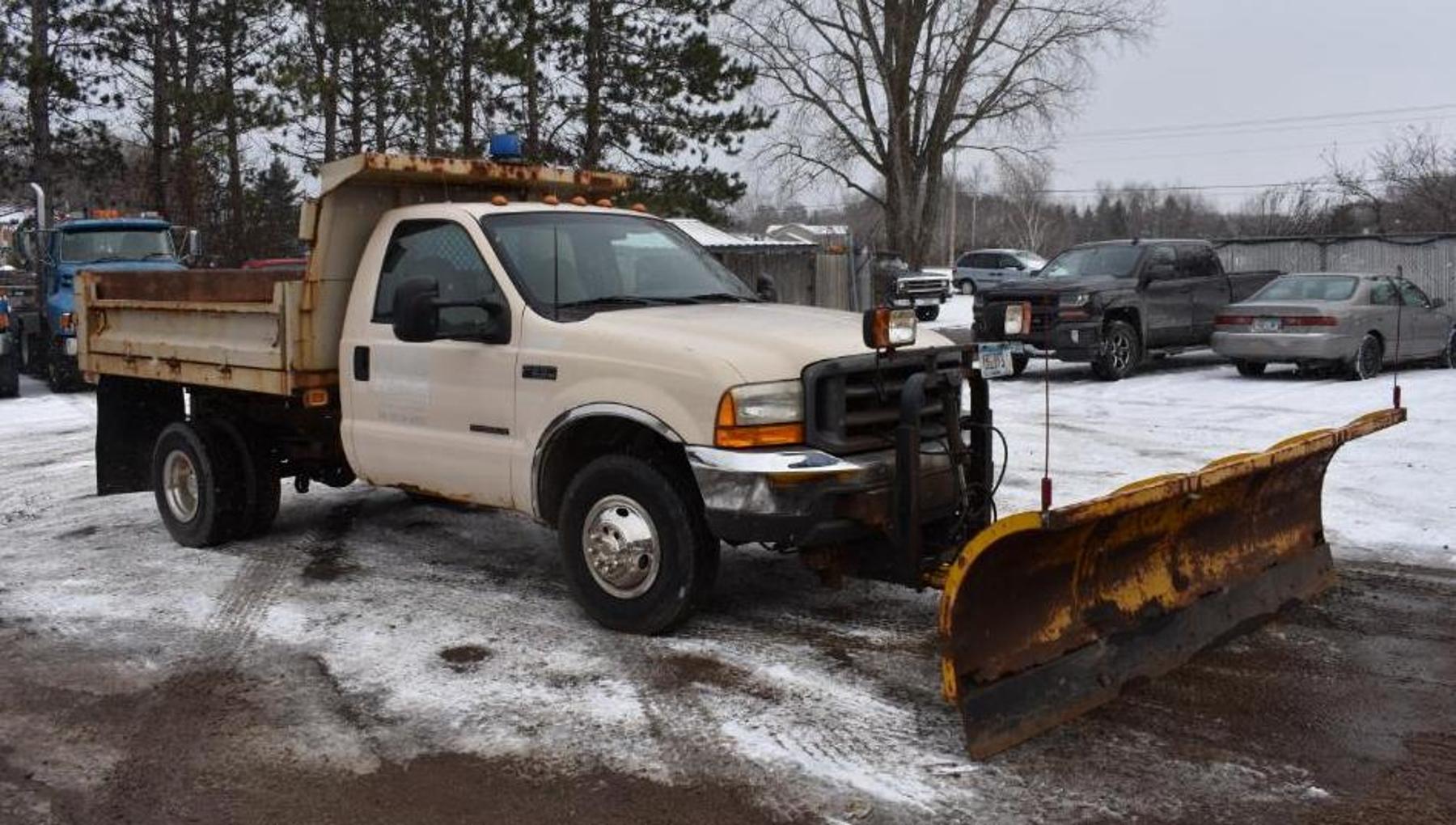 2000 Ford F-350 Dump and Plow Truck & 2003 Ford F-350 Lariat With Boss V-Plow