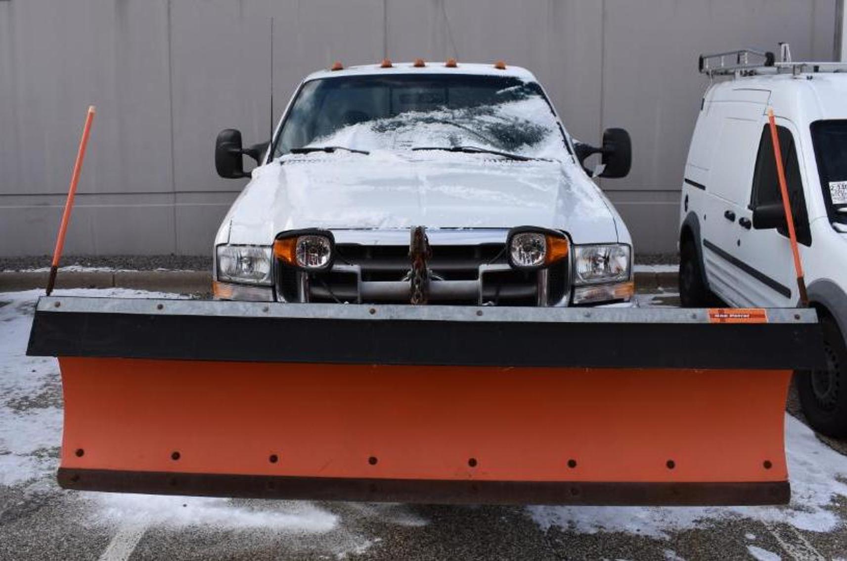 1999 Ford F-250 Pickup Truck With 8' Arctic Snow Plow