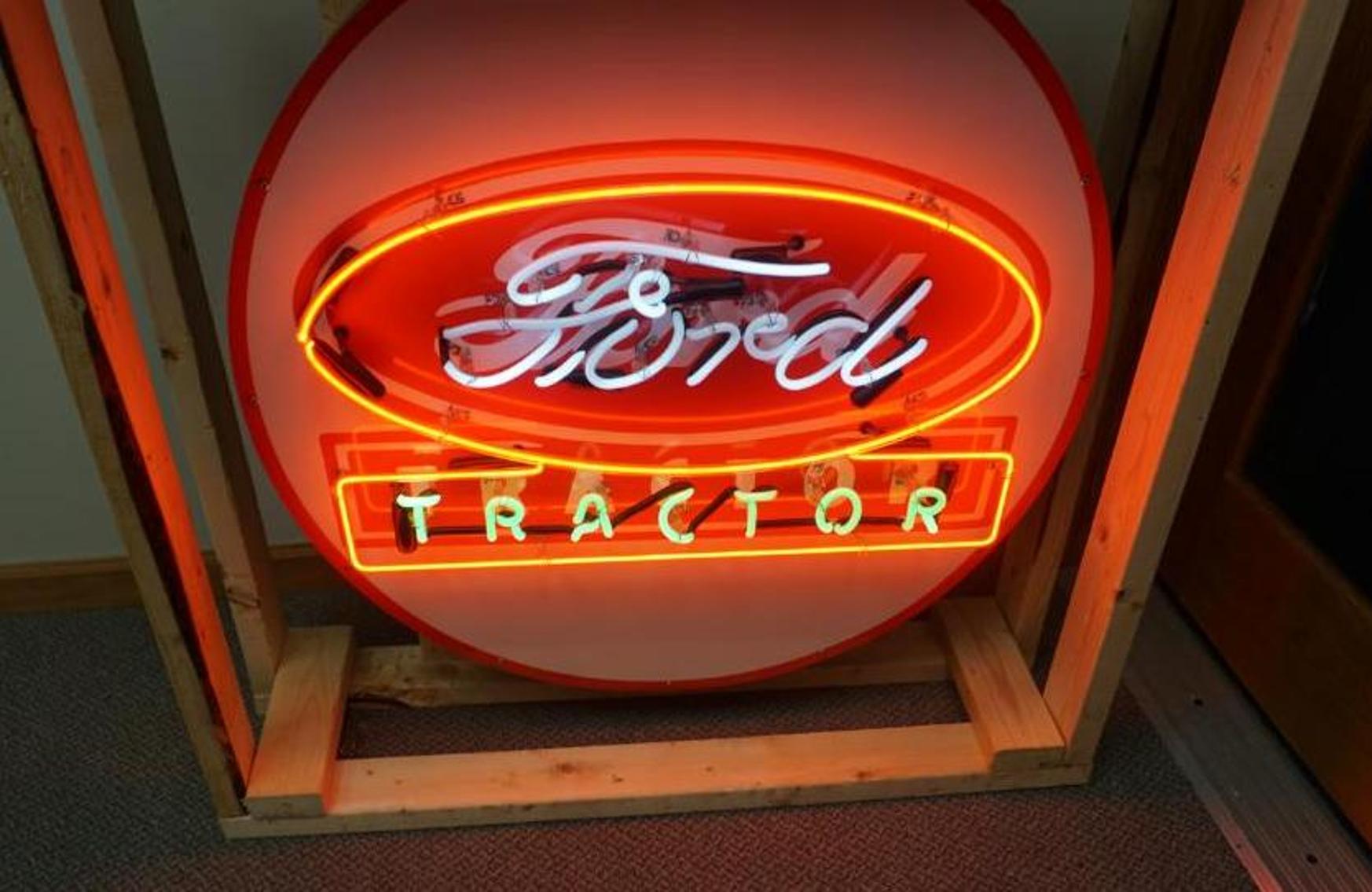 (4) New Classic Neon Signs