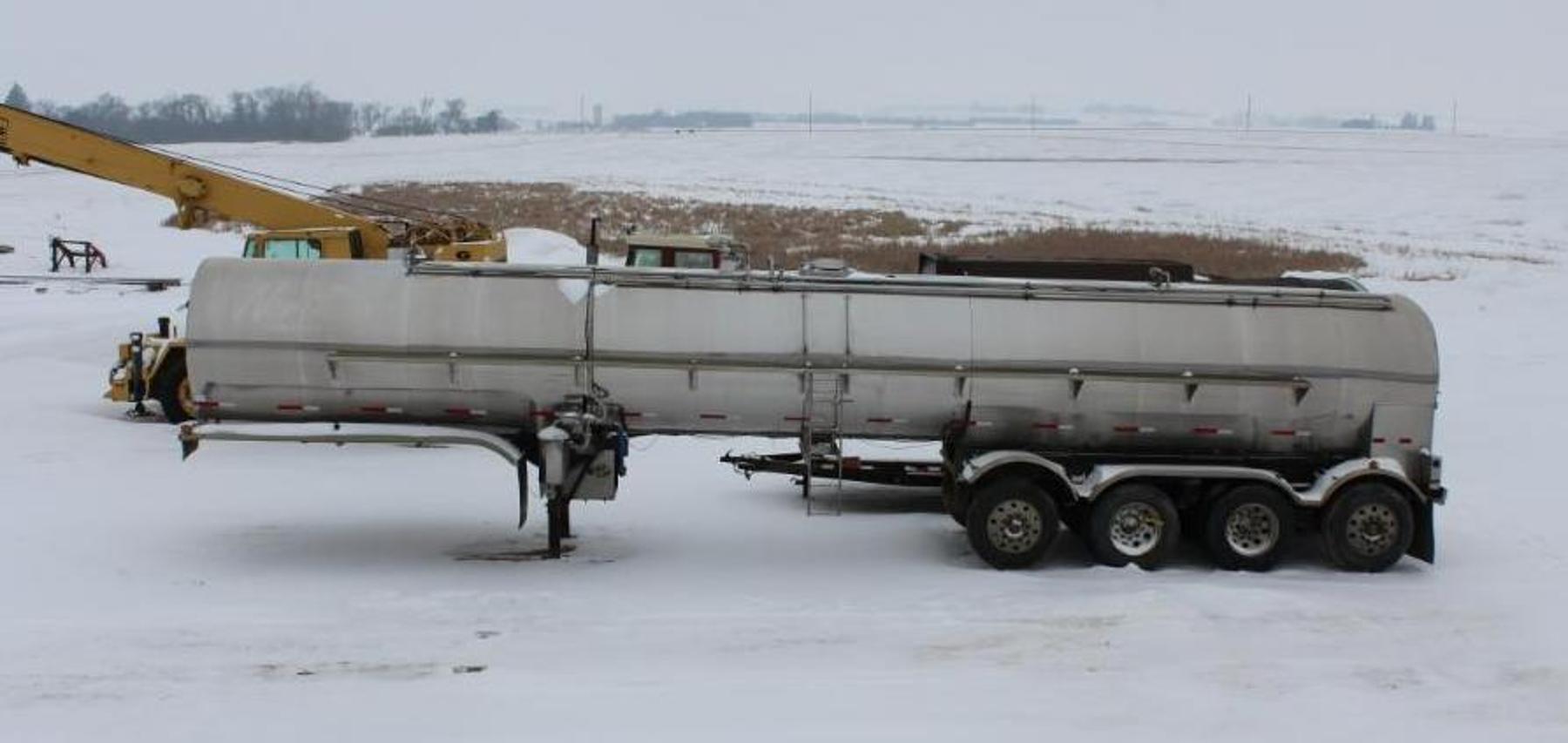 2006 Engle Stainless Steel Tanker, 2005 Engle Stainless Steel Tanker & 2001 Engle Stainless Steel Tanker