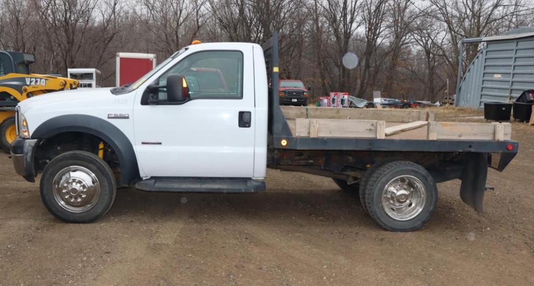 2007 Ford F-550 XLT Super Duty Flatbed