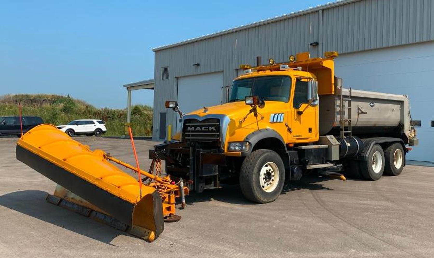 Scott County Surplus Plow Trucks & Vehicles