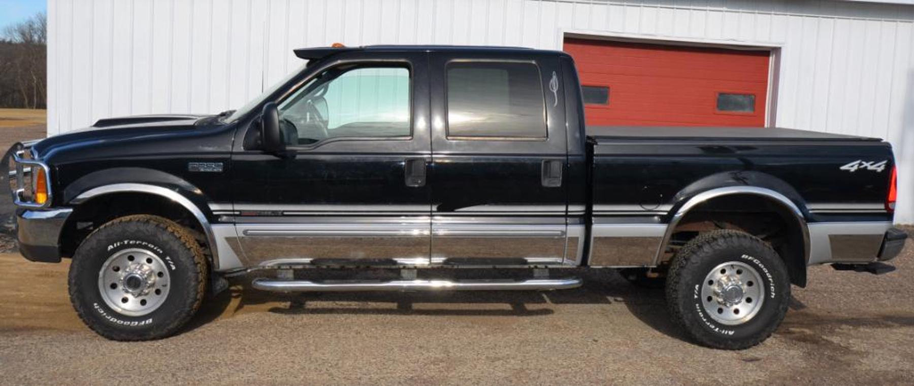 2000 Ford F350, Enclosed Trailer, 100+ Morgan Silver Dollars, 18 Steamer Trunks, Tools & More!