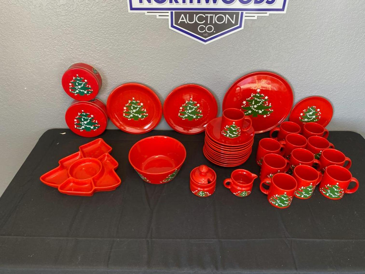 Auction Has Been Extended: Czech Glass-Ware Collections & Tupperware Sets