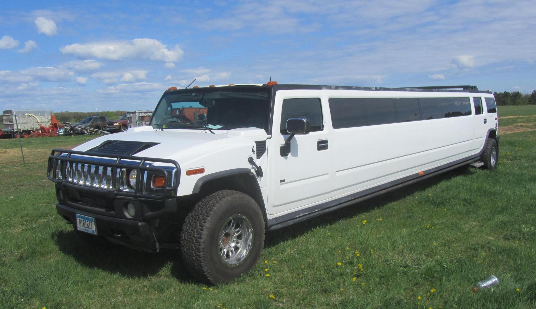 Limos and Party Buses: Pillager, MN