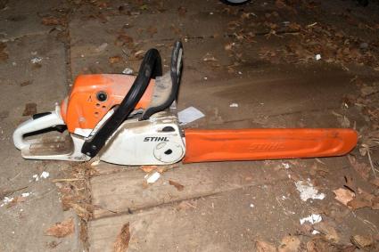 stihl-ms251c-gas-chain-saw