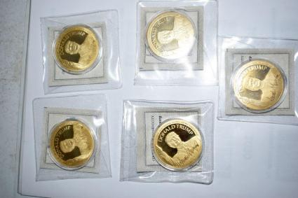 5-american-mint-donald-trump-coins