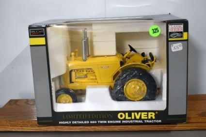 speccast-limited-edition-oliver-highly-detailed-880-twin-engine-industrial-tractor-with-box-1-16