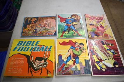 vintage-puzzles-bible-football-top-cat-comic-book