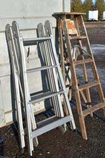 2-ladders-16-5-foot-combination-ladder-wooden-step-ladder