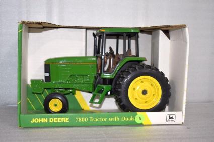 ertl-john-deere-7800-2wd-tractor-with-duals-collectors-edition-with-box-1-16th
