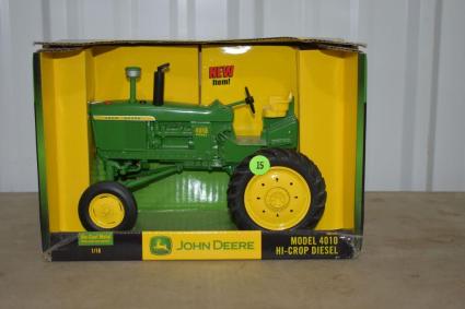 ertl-john-deere-4010-hi-crop-diesel-tractor-with-box-1-16th