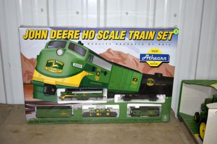 athearn-trains-john-deere-ho-scale-train-set-like-new-in-box