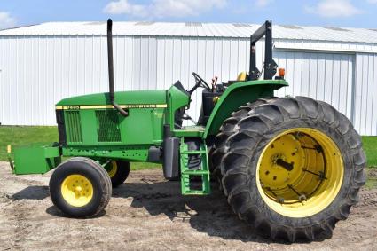 2002-john-deere-7405-2wd-open-station-tractor-2169-actual-2nd-owner-hours-16-speed