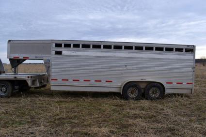 2015-eby-maverick-aluminum-gooseneck-livestock-trailer-20x7-7000lbs-tandem-axle-r16