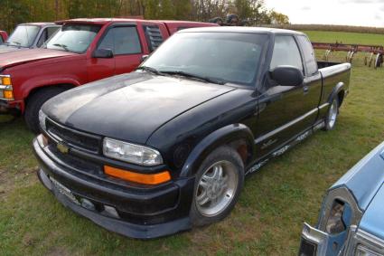 chevy-s-10-extreme-2wd-4-3-vortec-non-running-unknown-condition-last-four-of-vin-9237