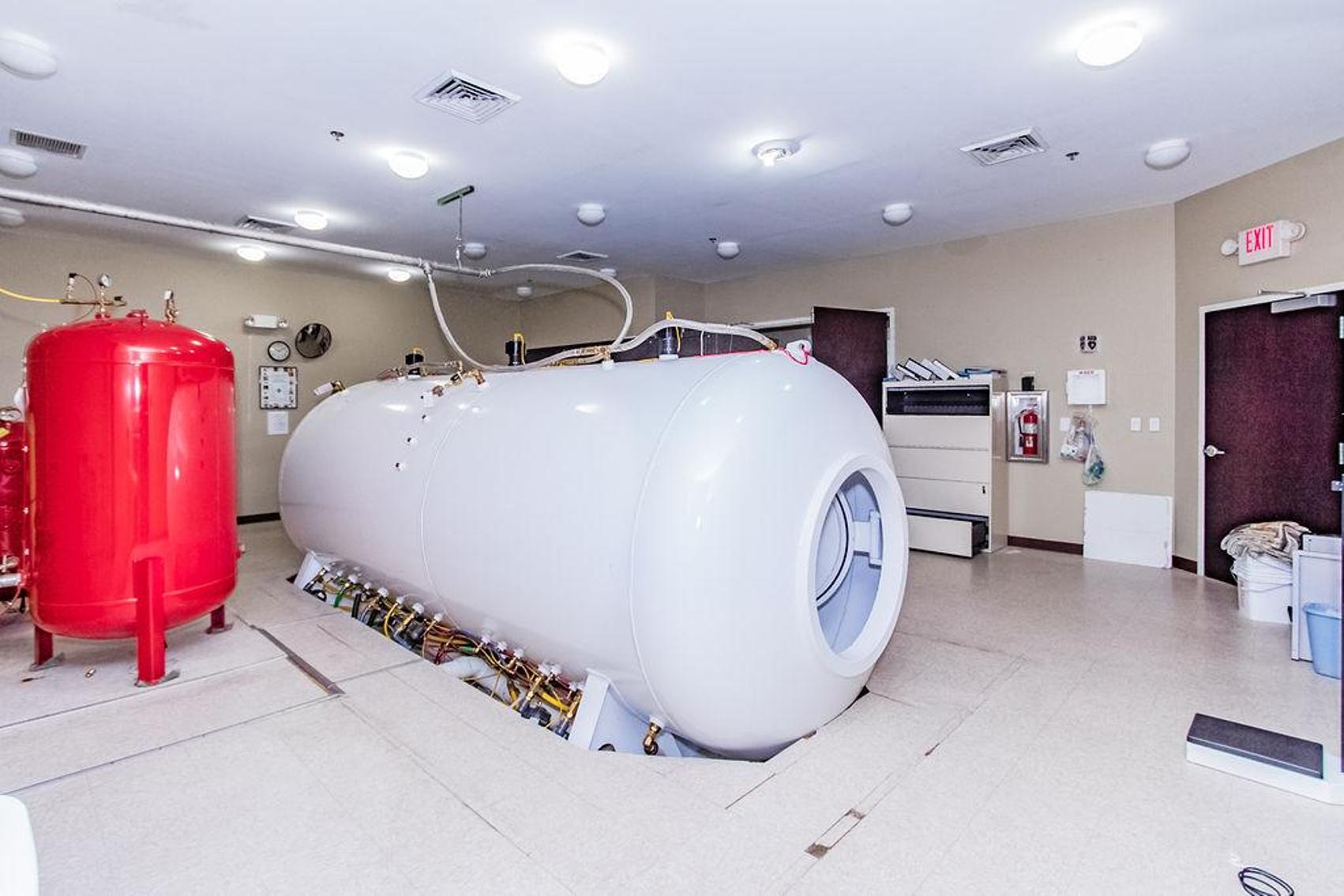 Hyperbaric Chamber & Medical Equipment