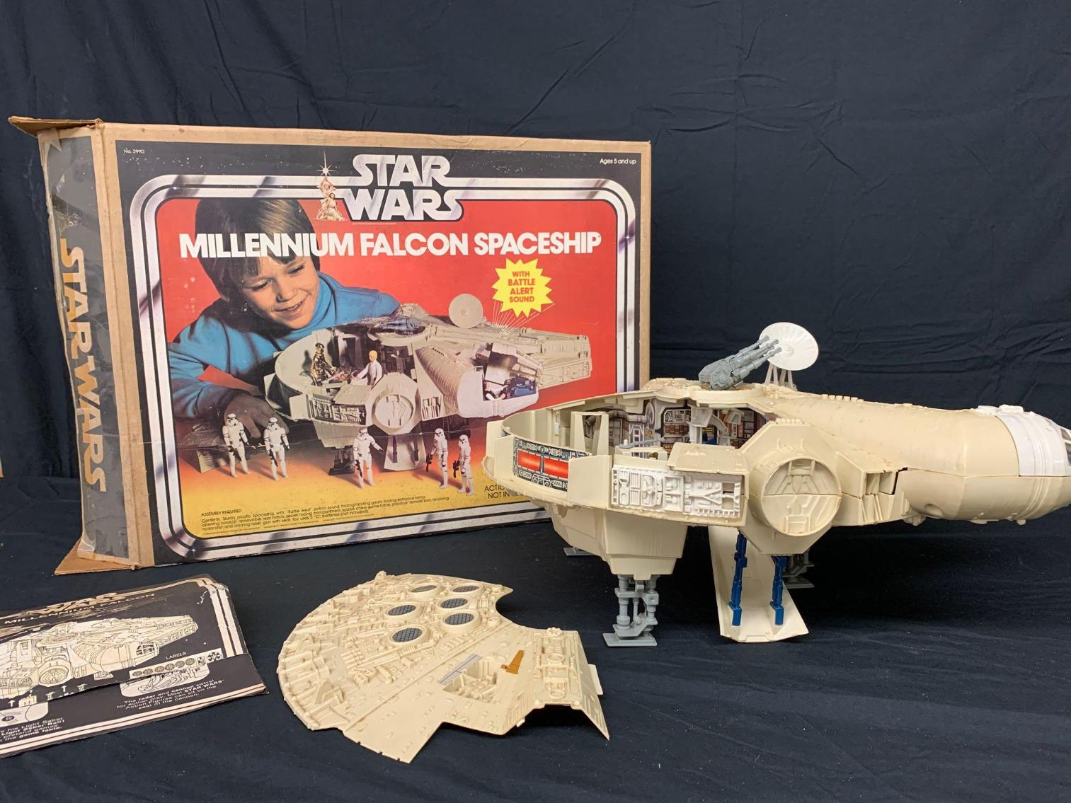 Star Wars/ Science Fiction Collectible Auction