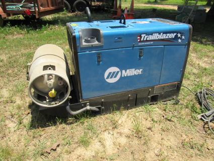 miller-trailblazer-275-lpg-welder-generator-sr-mc450167r-showing-62-hours
